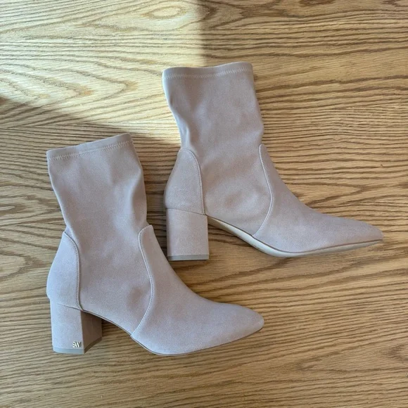 Stuart Weitzman Ariana 60 Sock Bootie - Picture 11 of 13